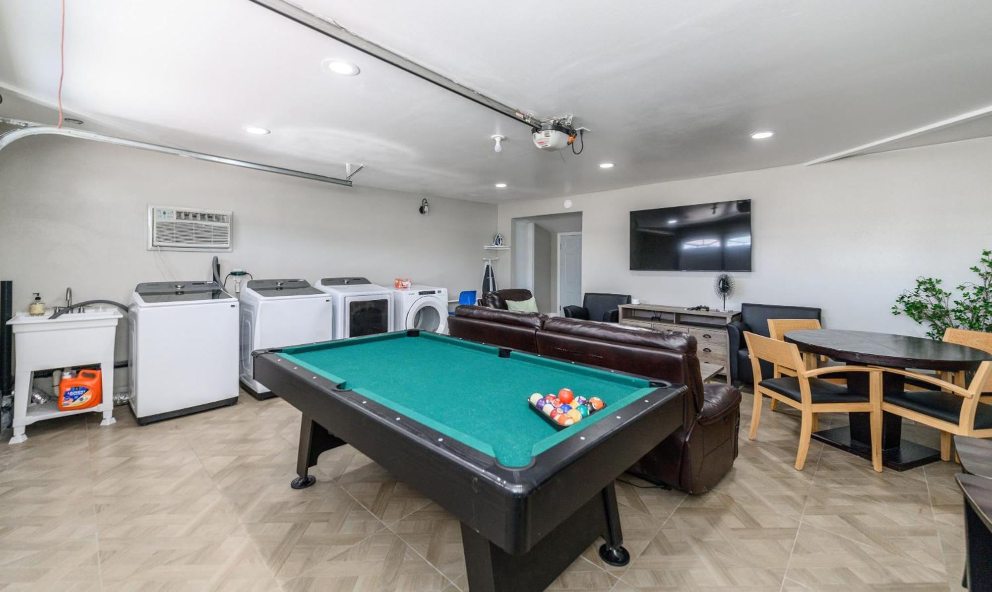 Disneyland Dream Villa 5 Bedroom 3 Bath Theater Games Pool Table Anaheim Luaran gambar