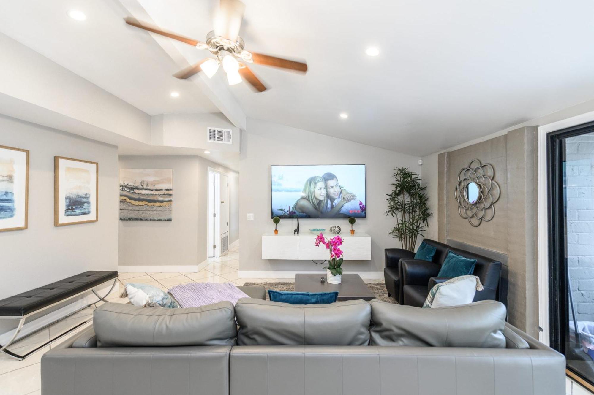 Disneyland Dream Villa 5 Bedroom 3 Bath Theater Games Pool Table Anaheim Luaran gambar