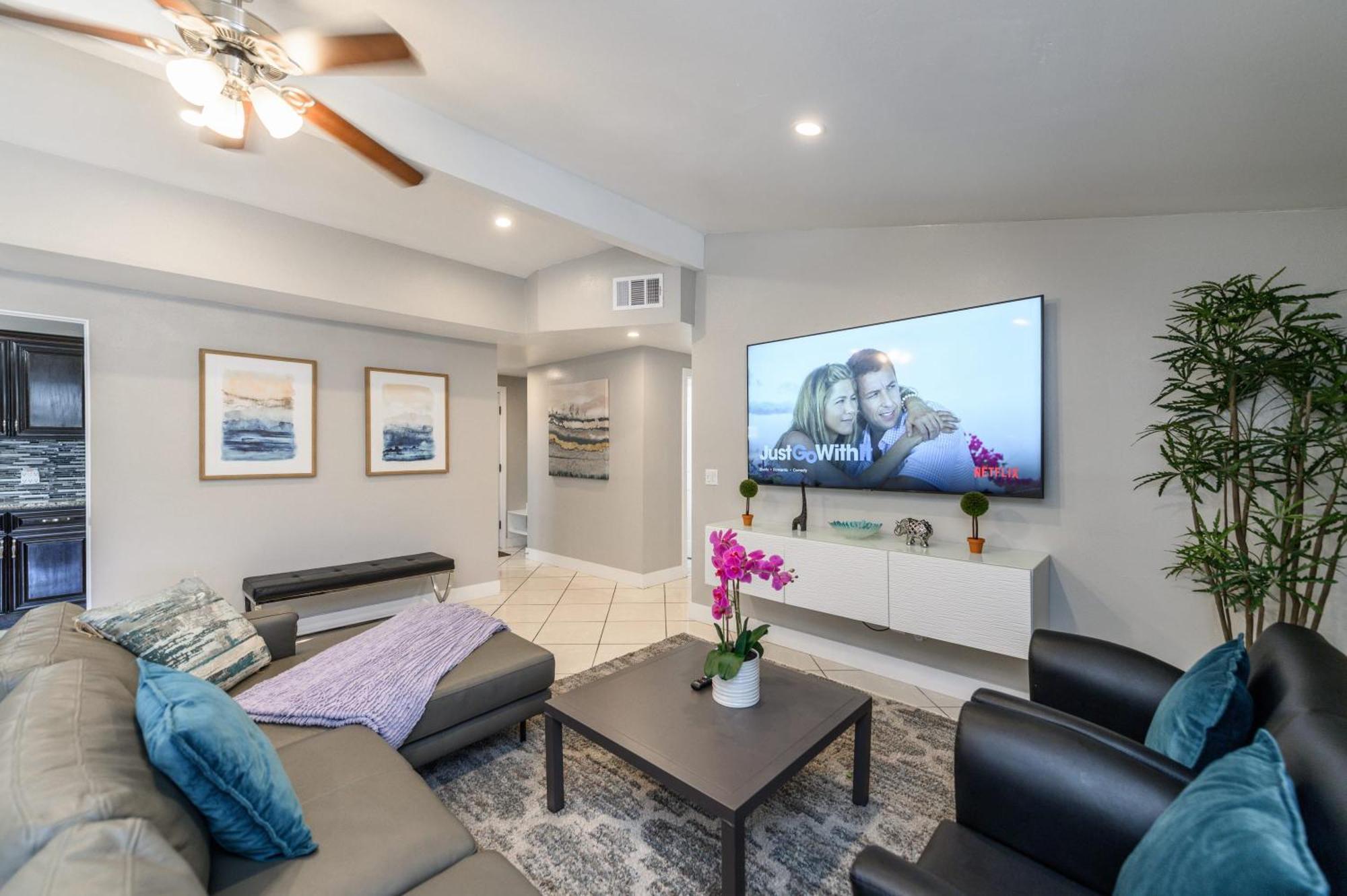 Disneyland Dream Villa 5 Bedroom 3 Bath Theater Games Pool Table Anaheim Luaran gambar